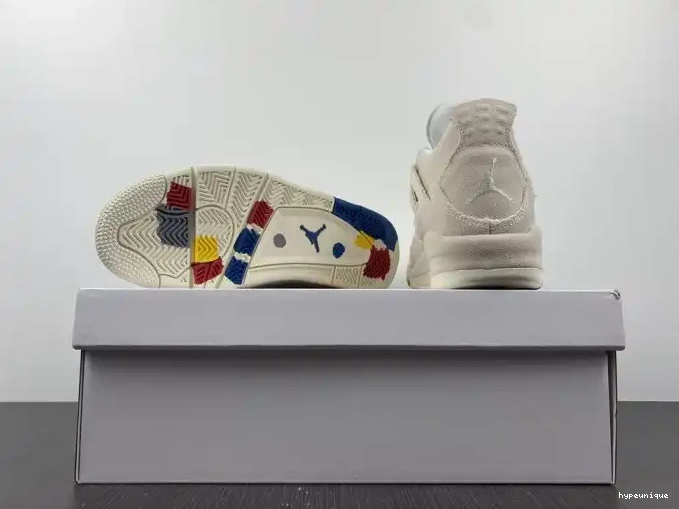 HYPE Jordan 4 Canvas Blank DQ4909-100 Retro (W) 0623